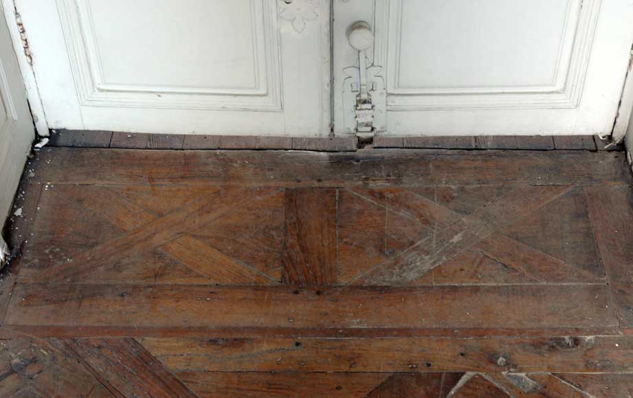 18世纪装饰护墙板及其原配木地板-22