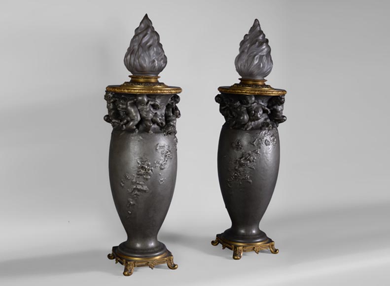保罗·罗素（Paul ROUSSEL，1867-1928年），一对锡制拿破仑三世风格的灯具，有铸铜厂E. Soleau的标记，火焰处带有塞弗尔的签名（Sèvres）-0