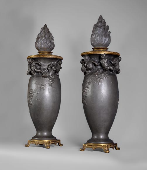 保罗·罗素（Paul ROUSSEL，1867-1928年），一对锡制拿破仑三世风格的灯具，有铸铜厂E. Soleau的标记，火焰处带有塞弗尔的签名（Sèvres）-6