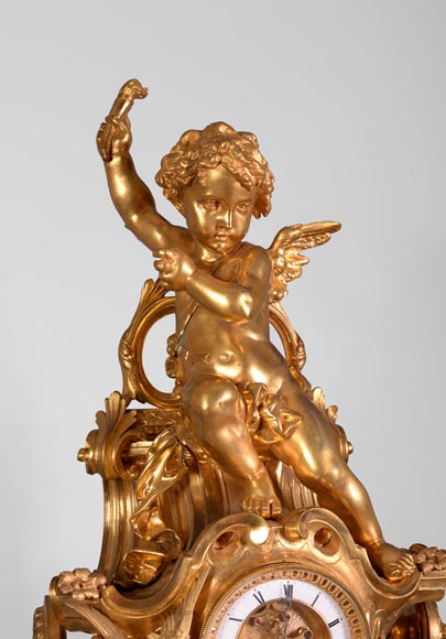 « 爱神战车 »拿破仑三世时期风格的镀金青铜时钟-1