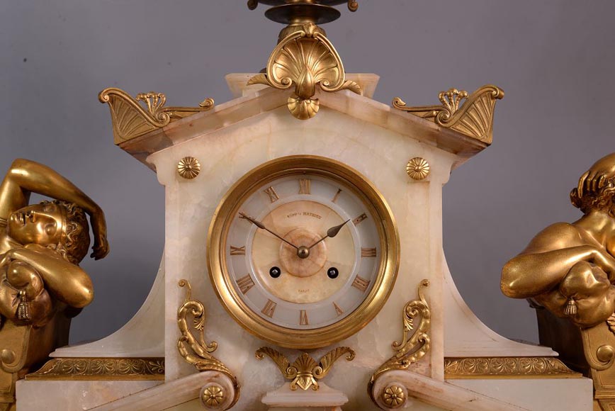 雕刻：艾米莉.路易.皮考特（Émile Louis PICAULT），钟表师：阿方斯.马修（ Alphonse Mathieu），黎明与黄昏，有纪念意义的钟表-8