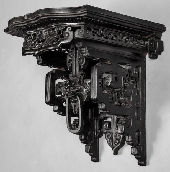 雷德里克·欧仁·皮亚特（1827-1903）-一对日式壁挂小台，相似的一对小桌曾出现在莎拉·伯恩哈特的旧藏中。-1