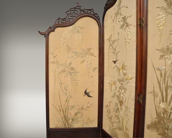 Maison des Bambous公司的阿尔弗雷德·佩雷特和欧内斯特·维伯特（被认为是） - 日式丝质绣花真丝屏风-4
