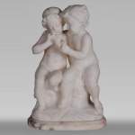 古格利尔莫·普吉（1850-1915）- 恋爱中的孩子雪花石膏塑像