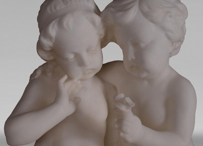 古格利尔莫·普吉（1850-1915）- 恋爱中的孩子雪花石膏塑像-3