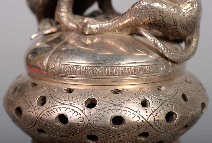 维克多·杰弗鲁瓦-德肖姆 一对饰有狗的青铜镀银香炉 约1840年-9