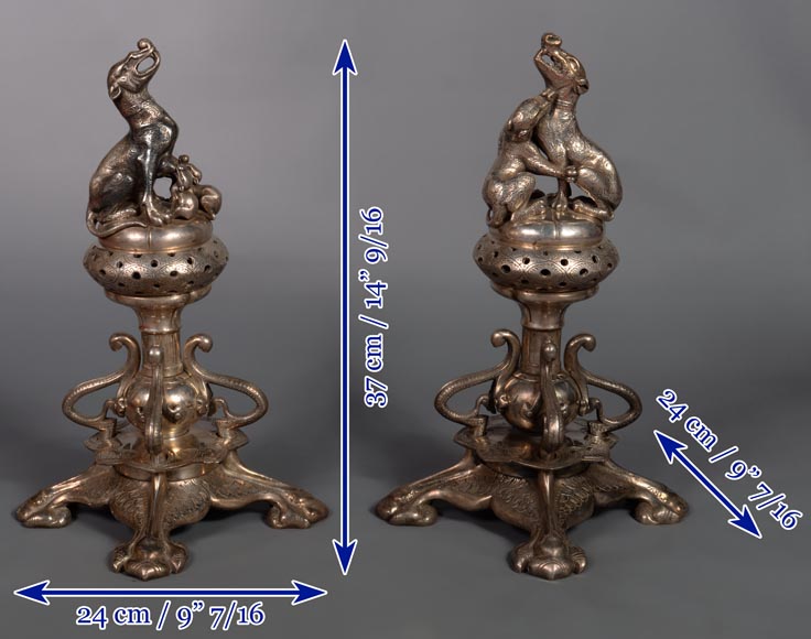 维克多·杰弗鲁瓦-德肖姆 一对饰有狗的青铜镀银香炉 约1840年-10