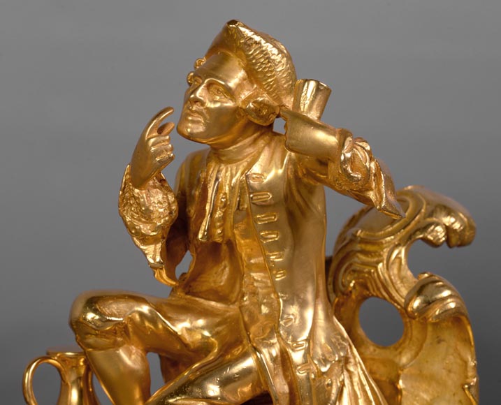 一对路易十五风格的铜鎏金古董柴架，饰有穿传统服饰的人物-6