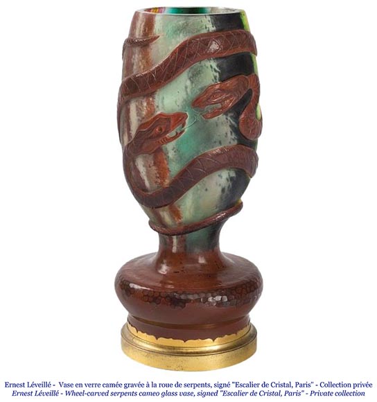 欧内斯特·勒韦尔（Ernest LEVEILLE）-非凡的多彩破碎花纹杯-镀金青铜底座-1890年左右-1