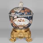 伊万里瓷器（Porcelaine d'Imari），拿破仑三世风格镀金青铜框架-19世纪