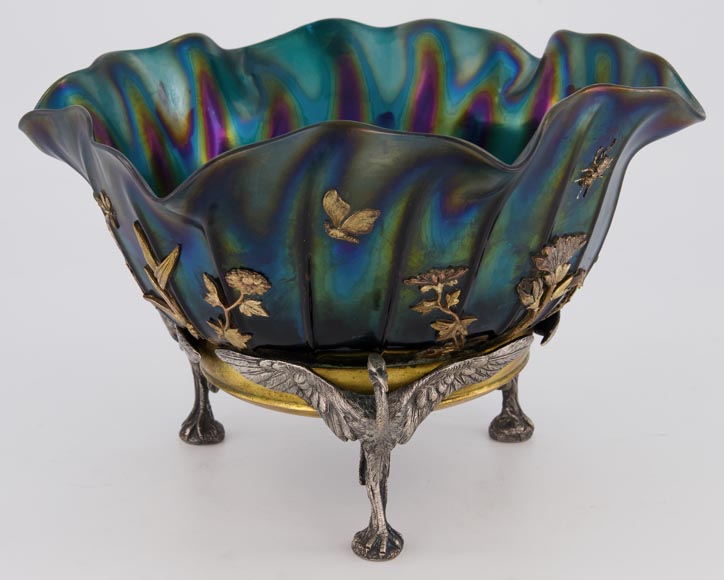 吉鲁和杜维纳吉（Maison GIROUX et Ferdinand DUVINAGE）-极为罕见的带虹彩玻璃杯和电镀装饰的杯子，约 1870-1880 年-2