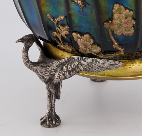 吉鲁和杜维纳吉（Maison GIROUX et Ferdinand DUVINAGE）-极为罕见的带虹彩玻璃杯和电镀装饰的杯子，约 1870-1880 年-5