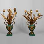 一对镀金青铜孔雀石花瓶，俄罗斯，十九世纪末