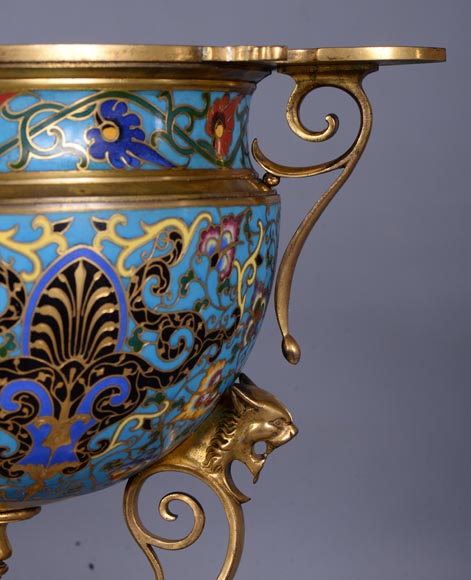 路易 康斯坦 瑟万(Louis - Constant SEVIN) 和费迪南德.巴贝戴安（ Ferdinand BARBEDIENNE ）- 一对漂亮的青铜掐丝珐琅装饰花瓶，约1862年-8