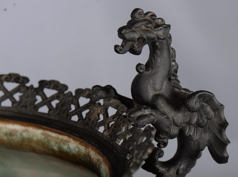 费尔南德.特斯马尔（Fernand THESMAR），中式青铜底座大花瓶，龙型装饰-2