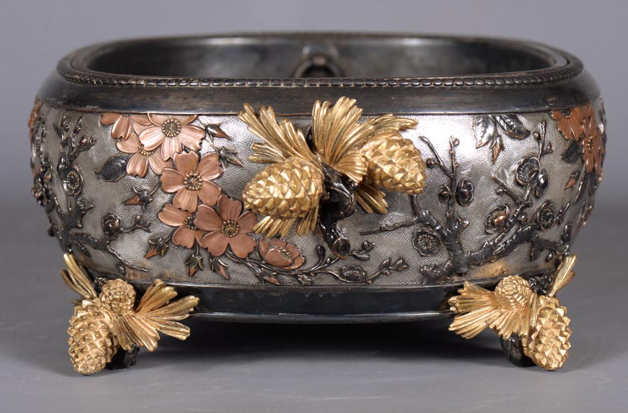 克里斯多夫 非凡电镀铜花盆 铜、银、金装饰 银色背景 古铜色点缀 1878年左右-5