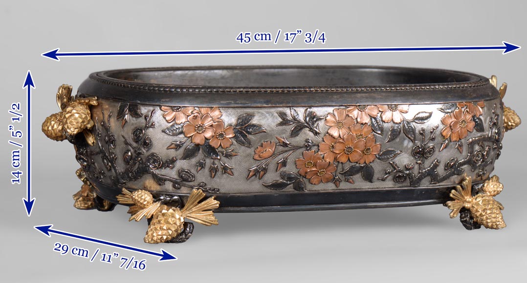 克里斯多夫 非凡电镀铜花盆 铜、银、金装饰 银色背景 古铜色点缀 1878年左右-13