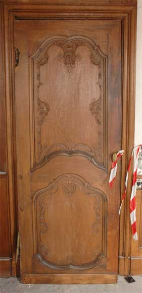 二十世纪初路易十五风格橡木雕刻护墙板-1