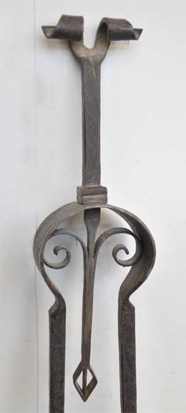 古董壁炉用具：镂空装饰铁夹和铁铲-5