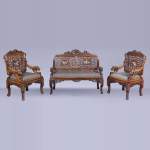 Maison des Bambous公司的阿尔弗雷德·佩雷特和欧内斯特·维伯特 - 精美日式全套客厅家具，带有雕龙饰及镂空椅背装饰