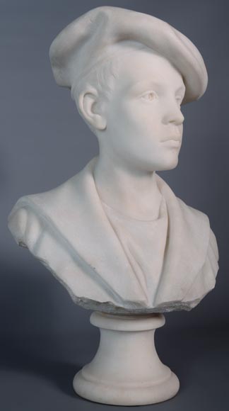 埃托尔·艾克西梅内（Ettore XIMENES，1855-1926） 带贝雷帽的孩子 白色半身大理石像 19世纪后半叶-3