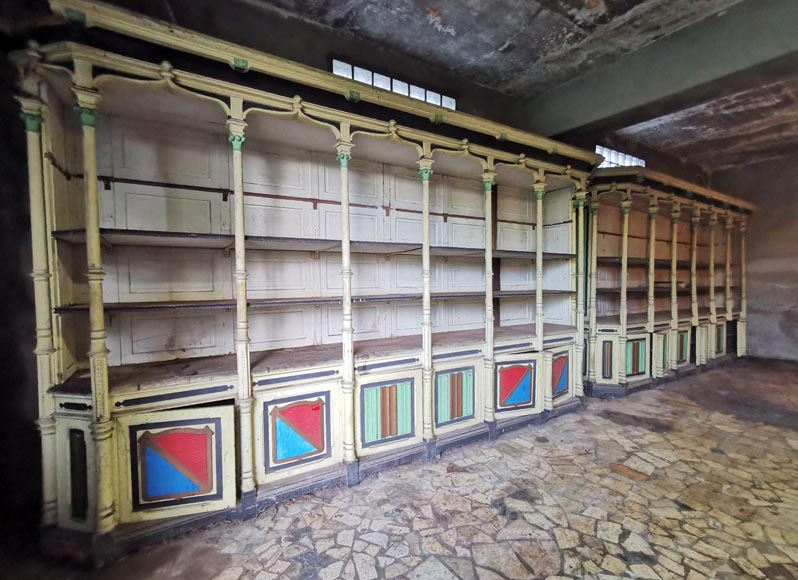 一对新哥特风格商店陈列家具，约1870年-1