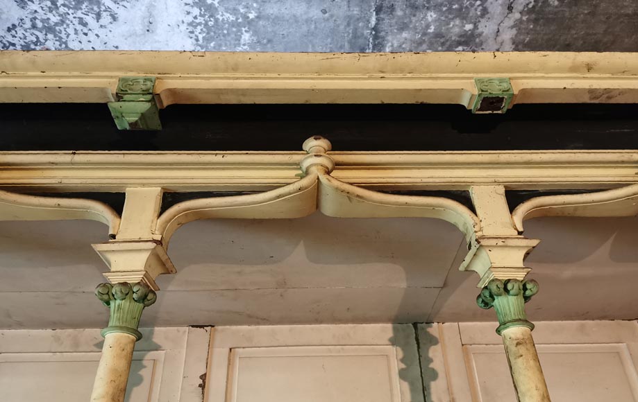 一对新哥特风格商店陈列家具，约1870年-11
