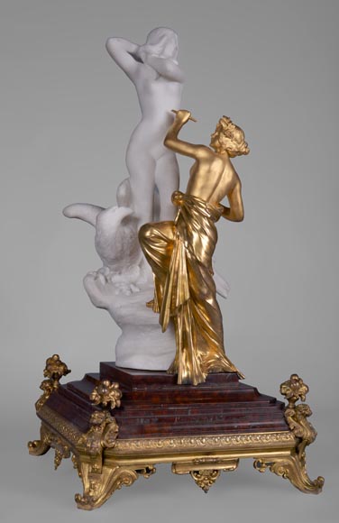 赫柏和朱庇特的鹰，大理石，镀金青铜雕塑-0